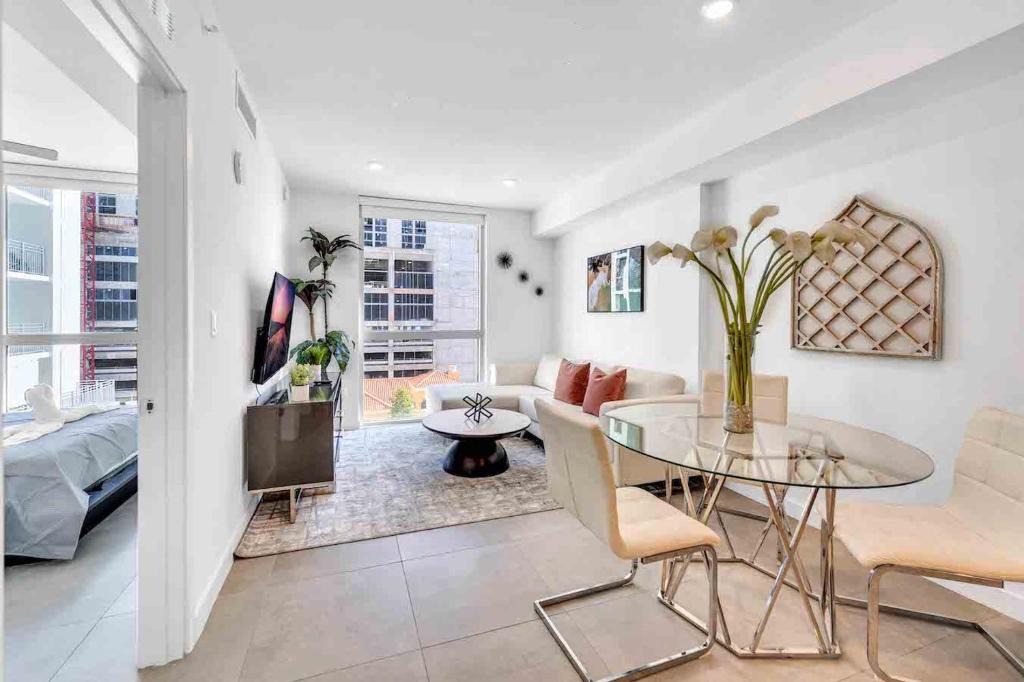 Overtown Apartment | Modern Unit in Downtown Miami With Free Parking