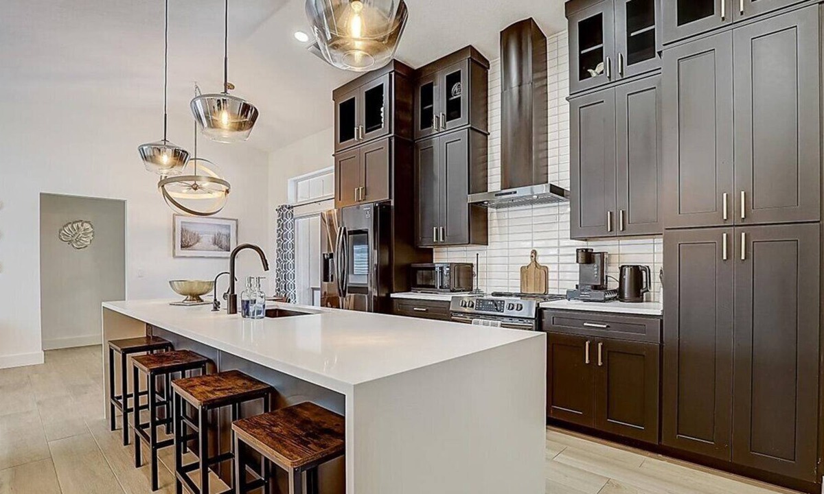 Englewood East Villa | Modern Vacation Home Next to SW Florida Beach - kid Friendly- POOL+HOT TUB