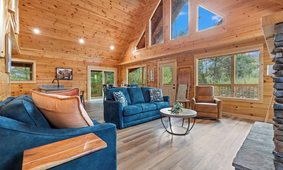 Sevierville Cabin | Morning Glory -BOOK NOW: JANUARY and FEBRUARY SALE! Subject to availability