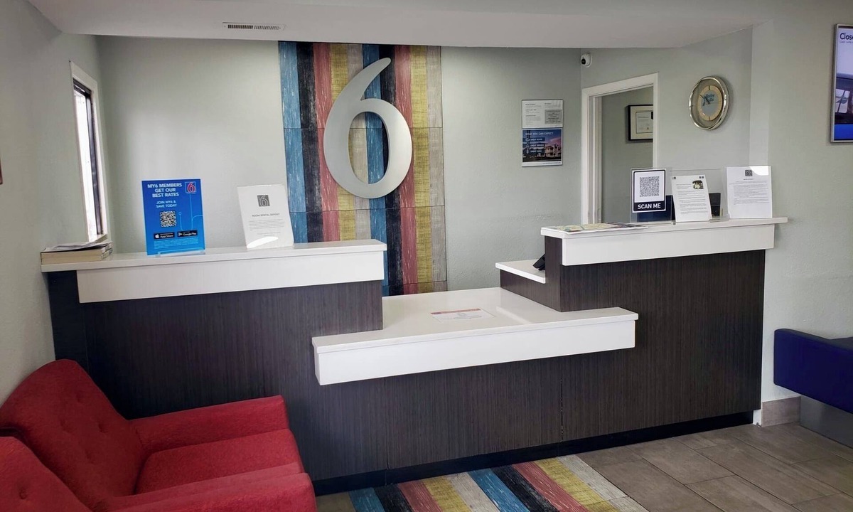East Ridge Hotel | Motel 6 East Ridge, TN