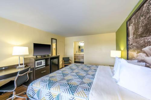 Forsyth Hotel | Motel 6 Forsyth, GA Tift College