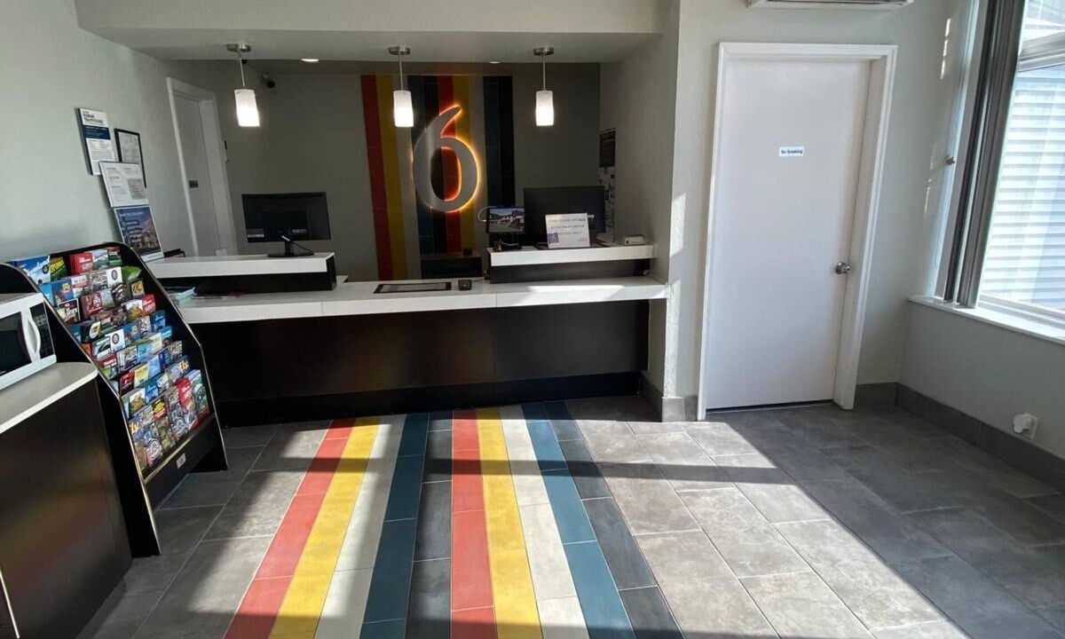 Manchester Hotel | Motel 6 Manchester, TN