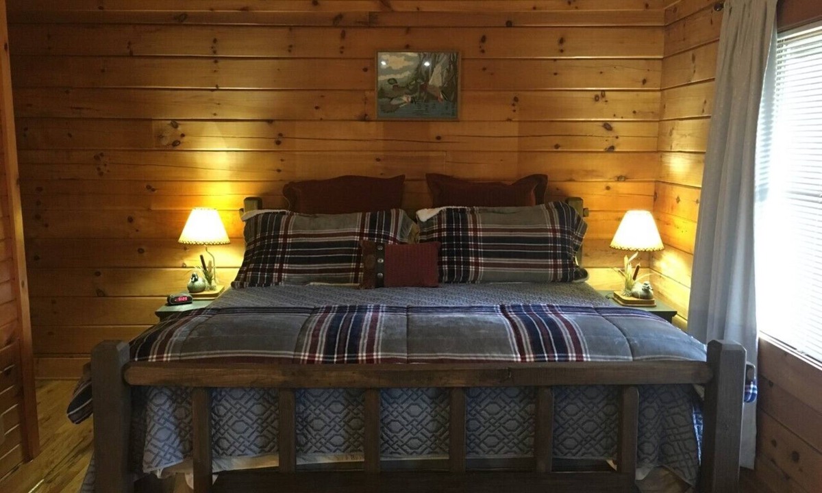 Stoney Ridge House | MOUNTAIN JOY COTTAGES #12 - Feathered Friends