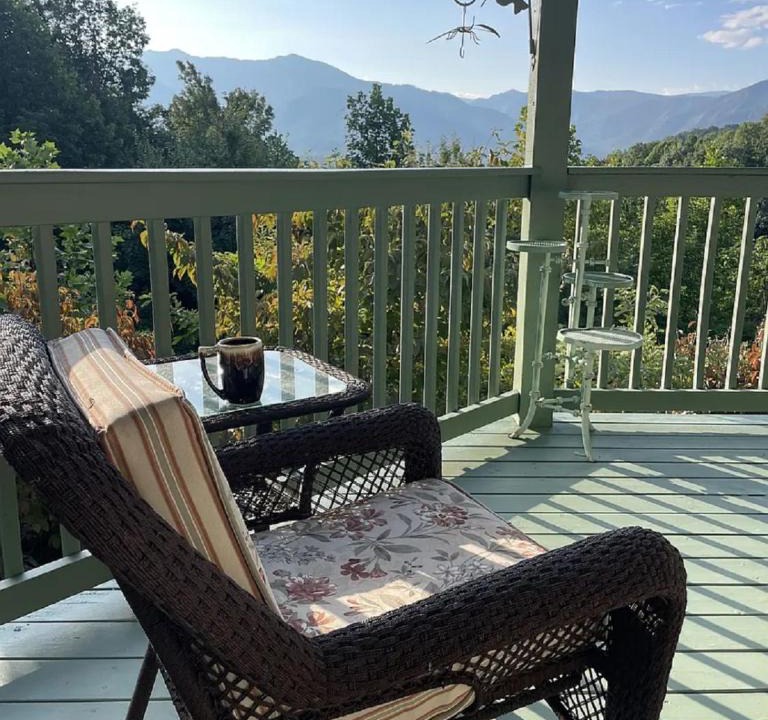 Chalet Village House | Mountain View Paradise by Avada Properties