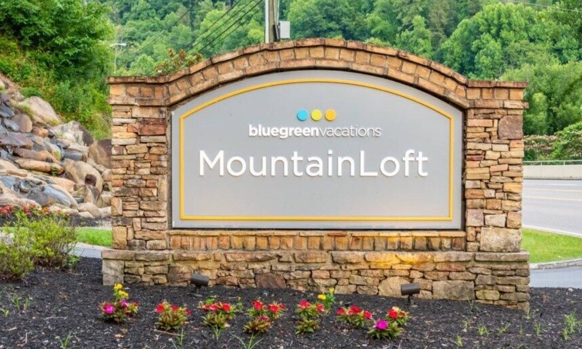 Gatlinburg Villa | MountainLoft™ - 1 Bedroom Deluxe Villa