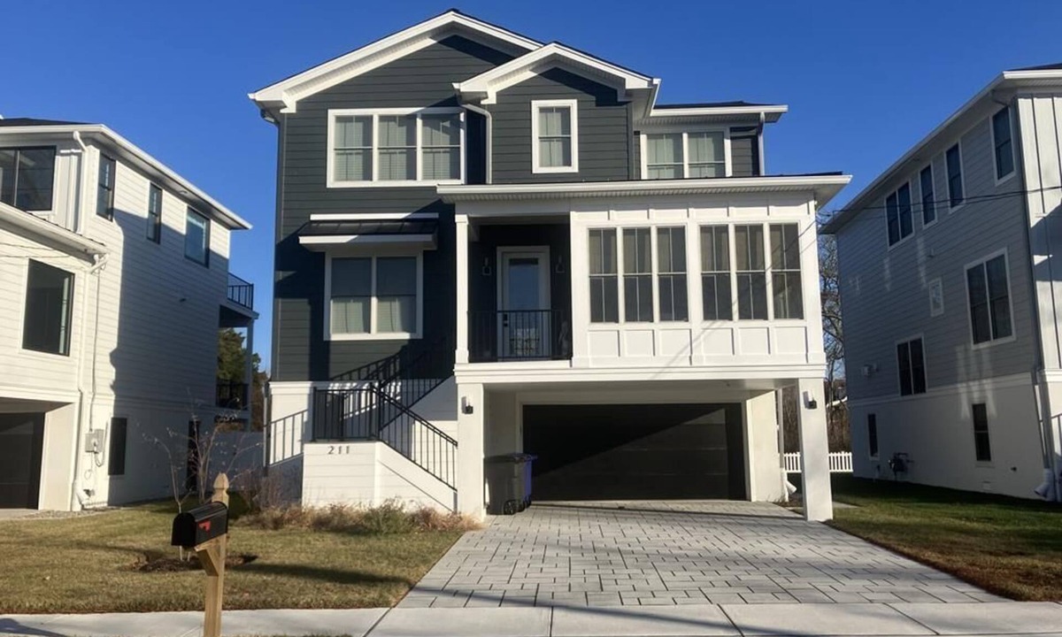 West Cape May House | Mrs. Third Avenue. Beautiful home close to beach and shops.