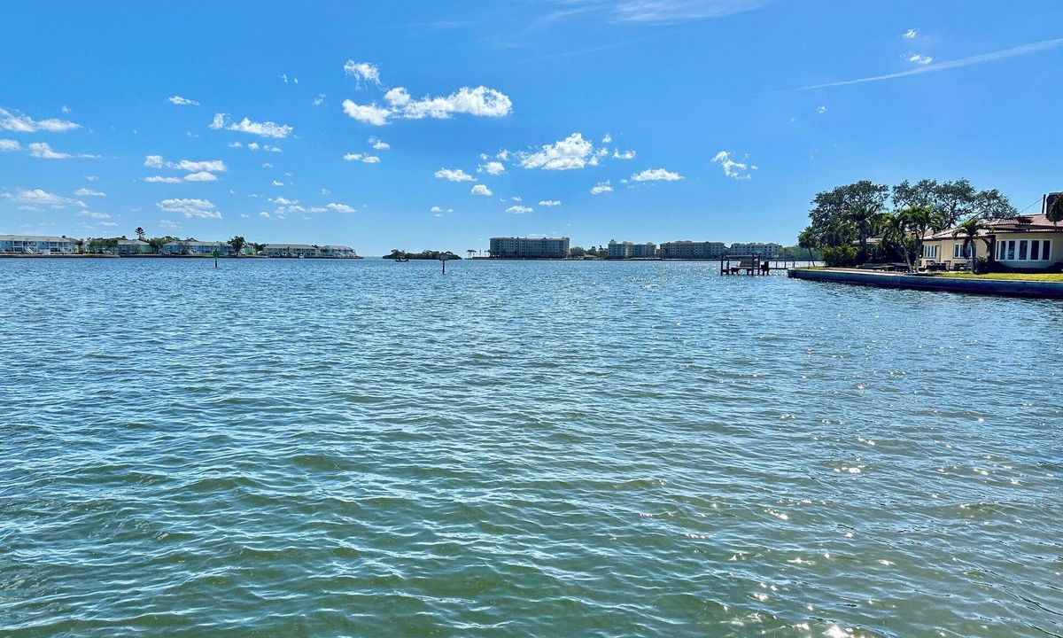 Coquina Key House | Must Try! Heart of St. Pete Waterfront Private Dock 3 bedroom house with office