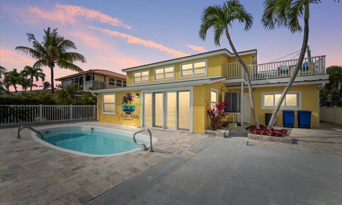 Little Venice House | Mystic Waters~ Open Ocean Views, Private Pool!