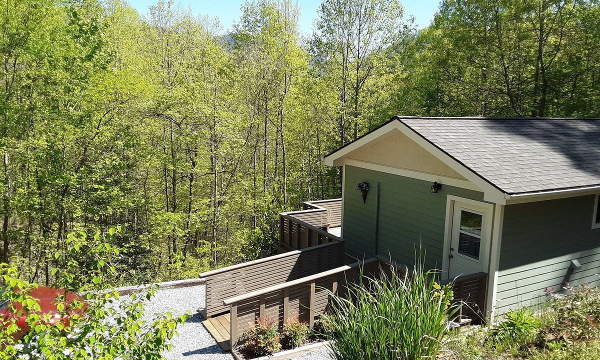 Hendersonville House | NC mountain 1 bedroom single unit sits at treetop level, newly repaired roads!