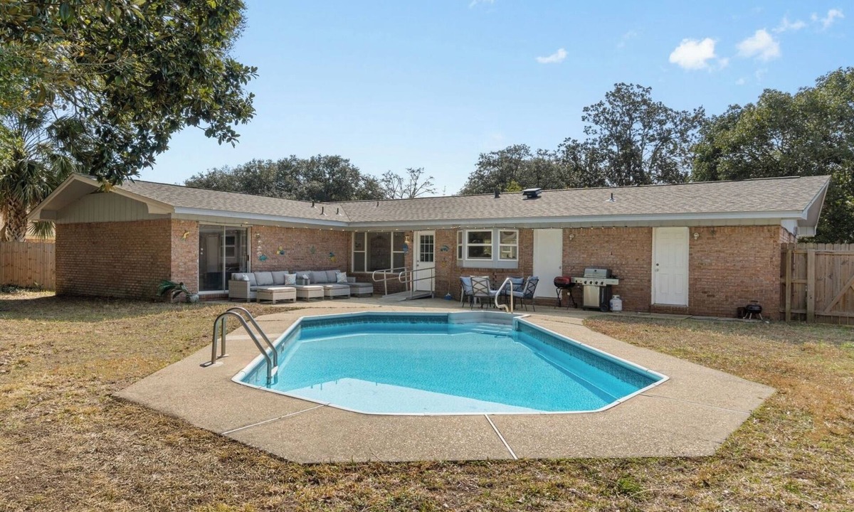 Fort Walton Beach House | Near Beach Private Pool Fenced Yard Stepfree