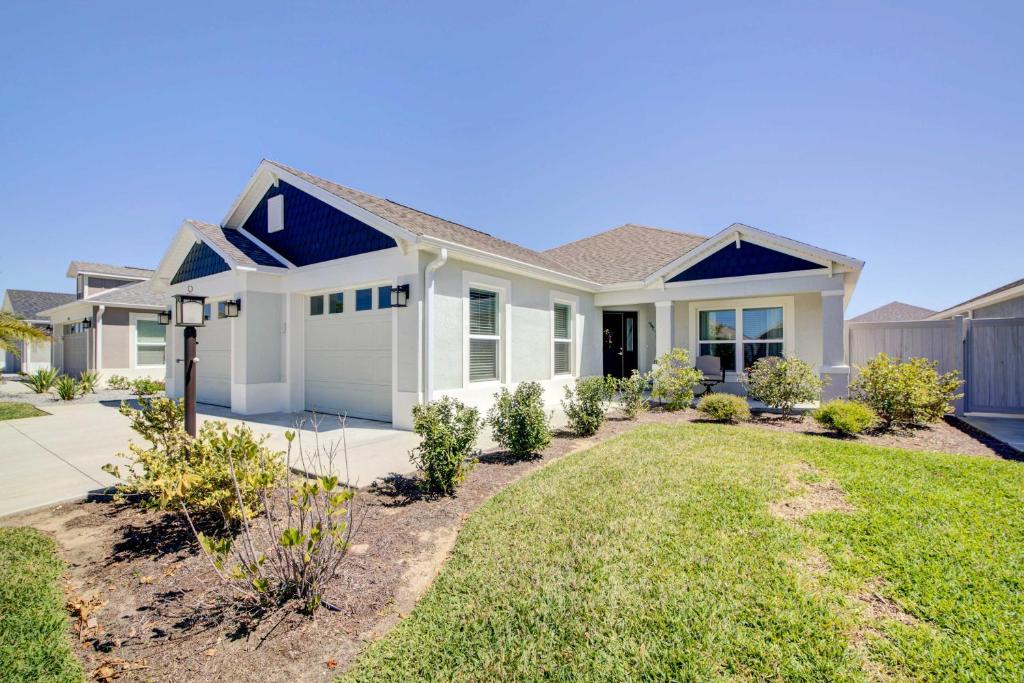 Wildwood House | Near Golf and Shops The Villages Home with Lanai!