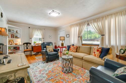 Lynn House | Near Horse Shows & Events! Blissful Tryon Cottage