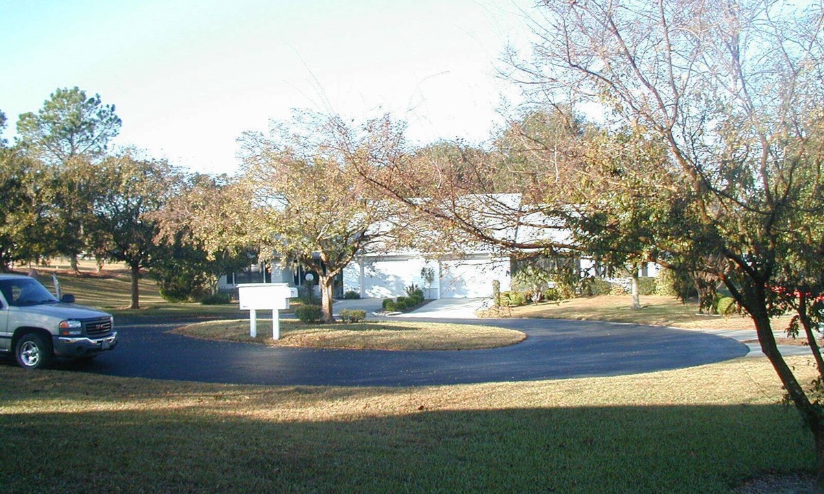 Citrus Hills House | Neat Golf Course Home