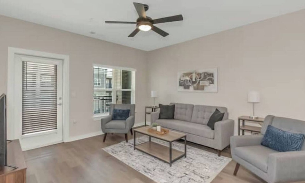 Covington Apartment | New 1 Bed 1 Bath Apartment for Mid-Term Stays
