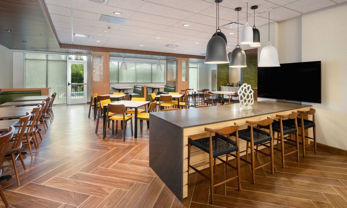 Millenia Hotel | NEW - Fairfield Inn & Suites by Marriott Orlando at Millenia