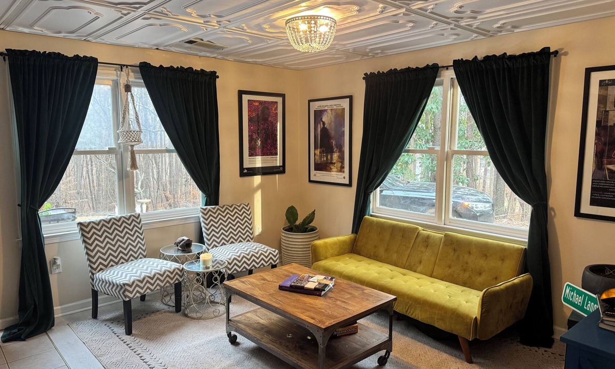 Cliftondale Apartment | New Listing! Creative Retreat on 3 Acres & 2 King Suites + Patio