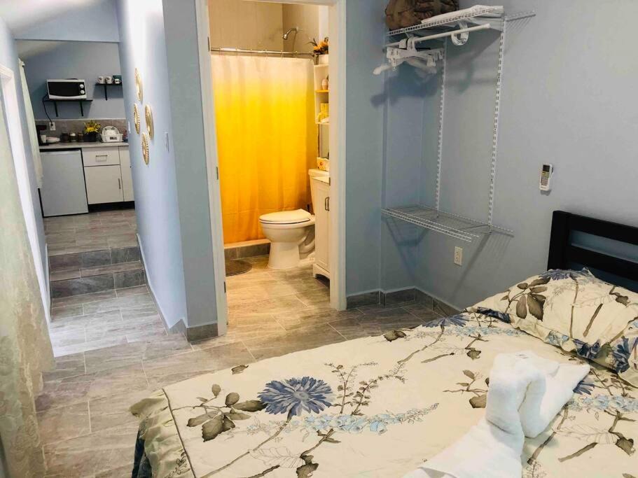 Liberty City Apartment | NEW Luxurious Studio Private in the heart of Miami