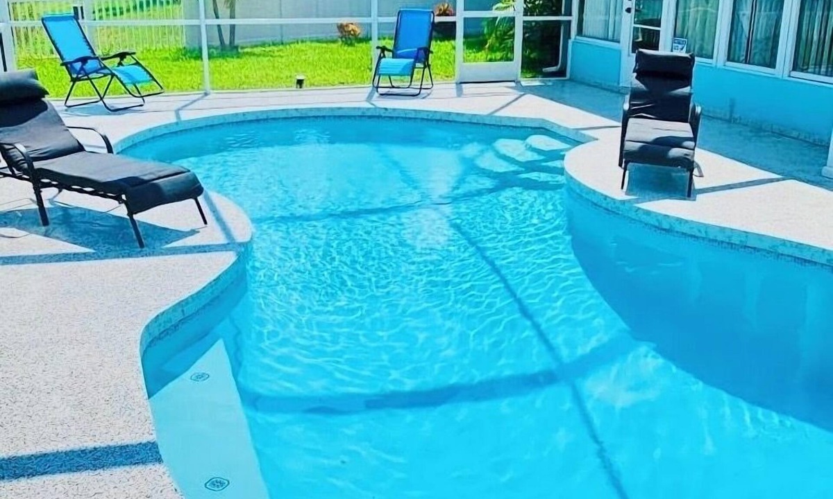 Bradenton House | NEW Luxury Getaway Near Beaches! Heated Pool,Game Room,IMG– Limited-Time Offers!