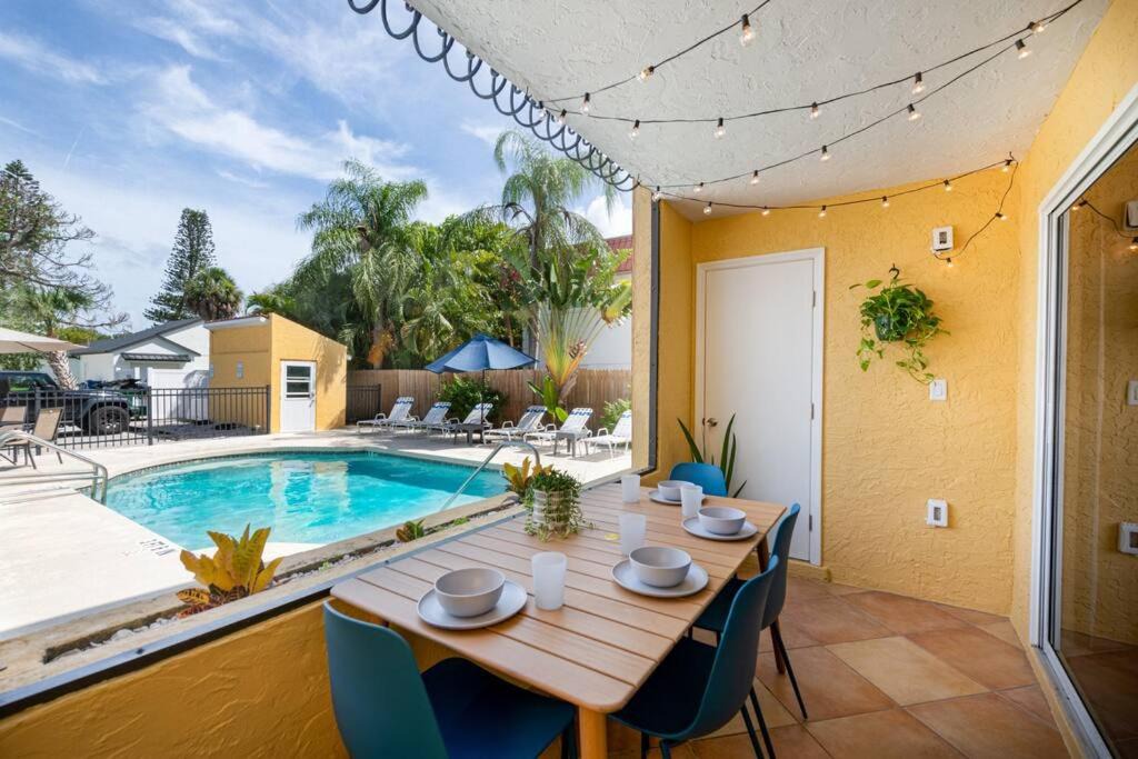 Sarasota Apartment | * NEW * Serene Retreat/Private Patio & Pool *