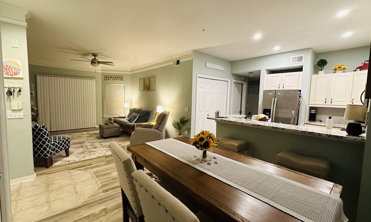 Palmer Ranch Condo | Newly furnished condo 5 miles from Siesta Key - 6 month minimum!