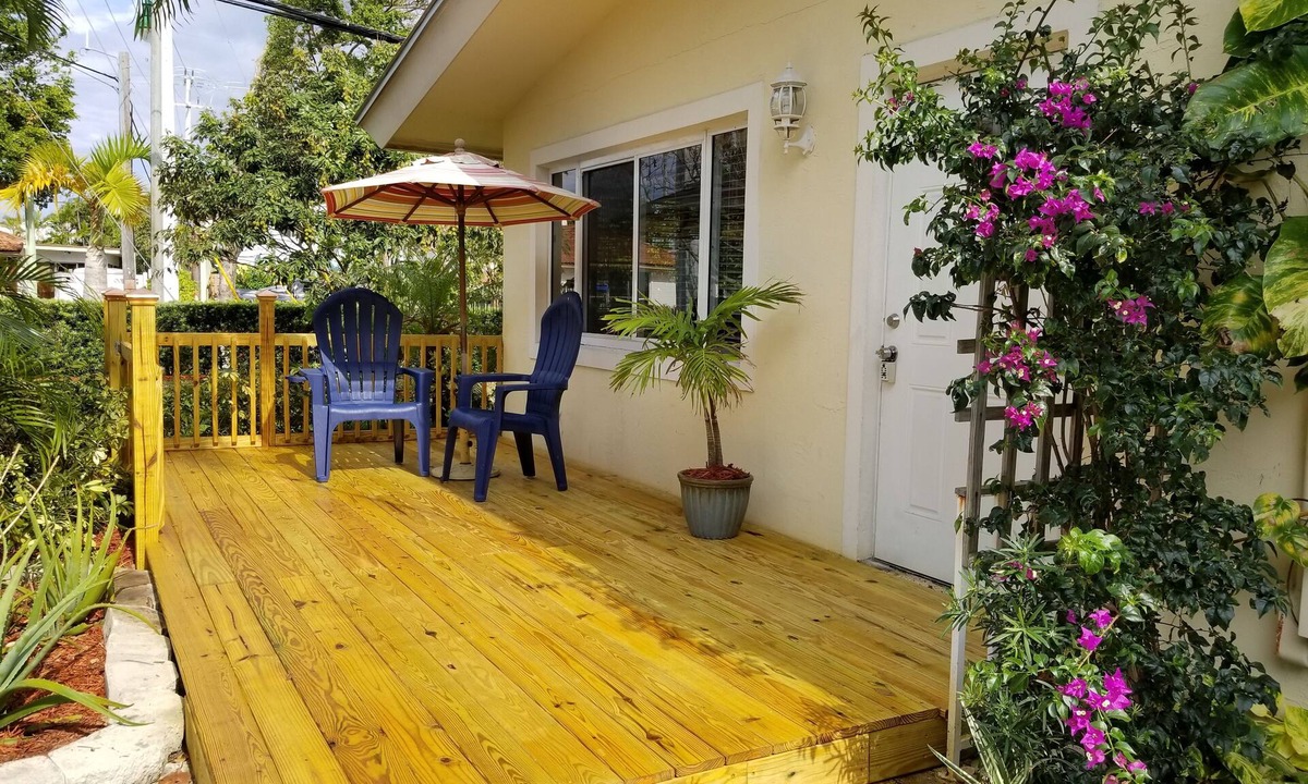Fort Lauderdale House | Newly Remodeled Home - Steps away from white sand beaches!