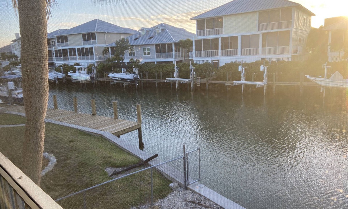 Goodland Apartment | Newly remodeled 1 bedroom suite in Goodland Fl. fishing island of Marco Island