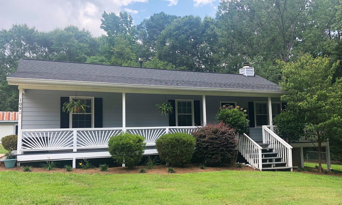 Athens House | Newly Renovated 3 bed/2 bath Home near Athens