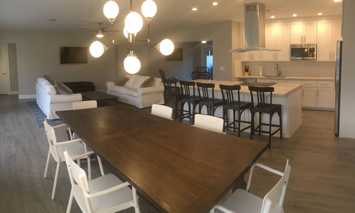 Boca Raton House | Newly Renovated 4/3 Upscale East Boca Home