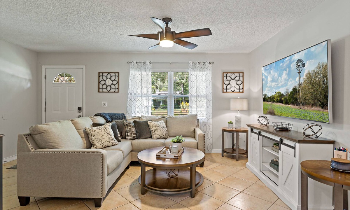 Safety Harbor Apartment | Newly Renovated Apt in Stunning Safety Harbor!