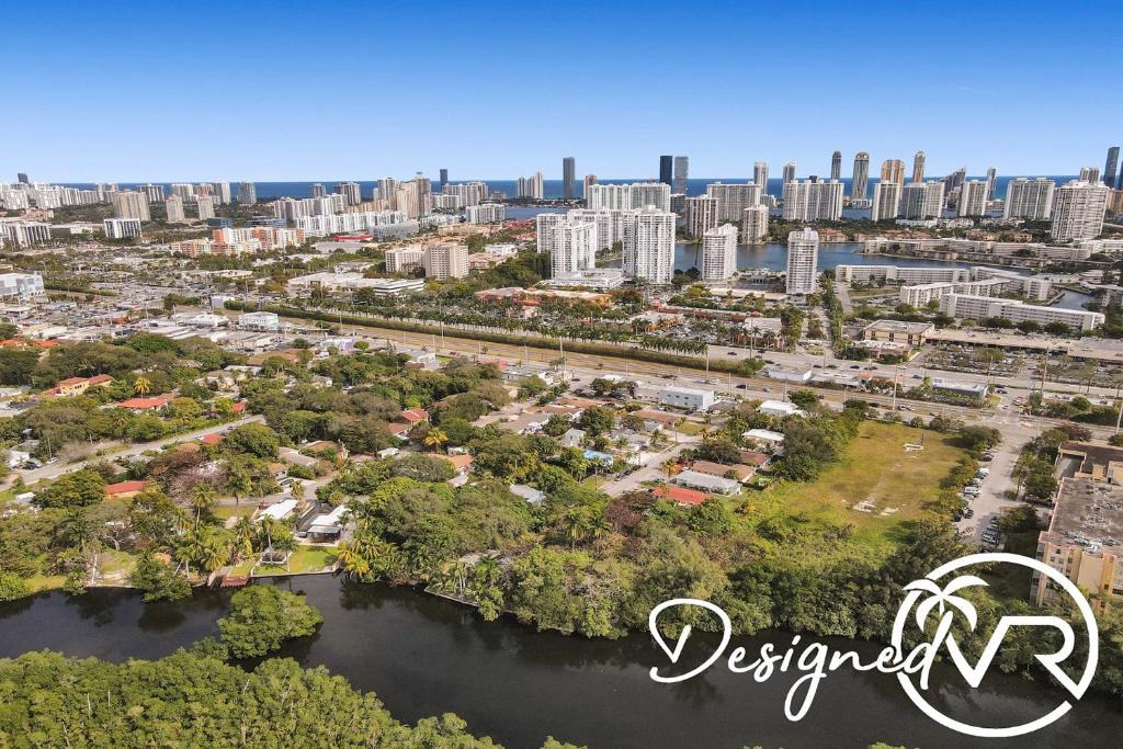 North Miami Beach House | Newly Renovated Modern 3BR Retreat