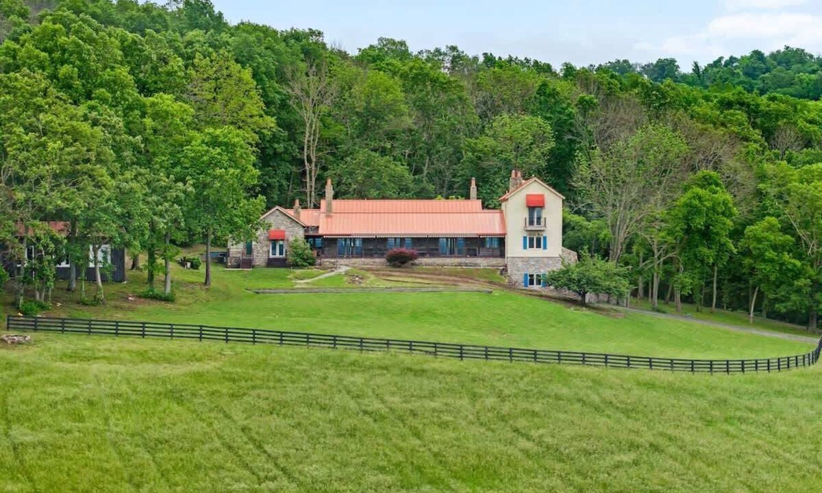 Nolensville House | Nolensville 5BR w/Views, Porch & Privacy