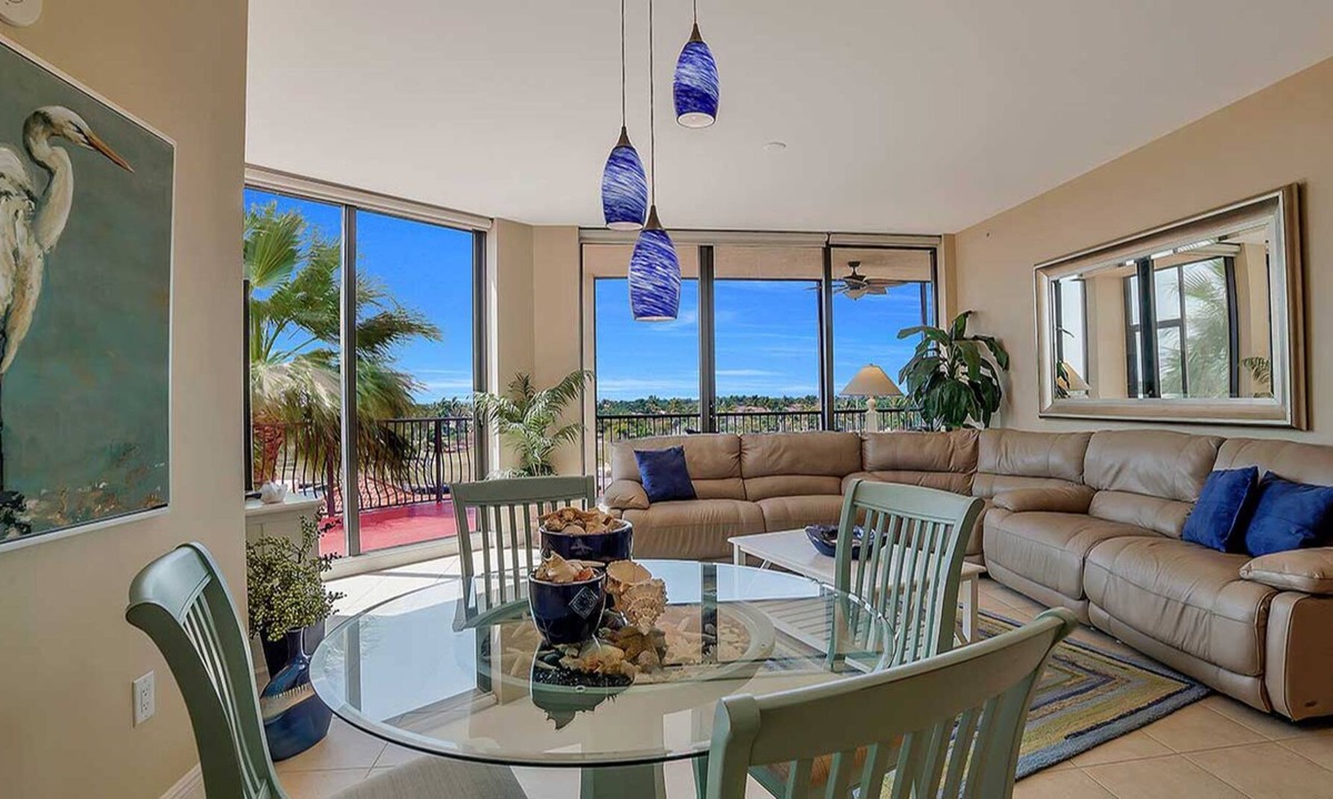 Cape Harbour Condo | North facing luxury 3/2 condo overlooking the marina