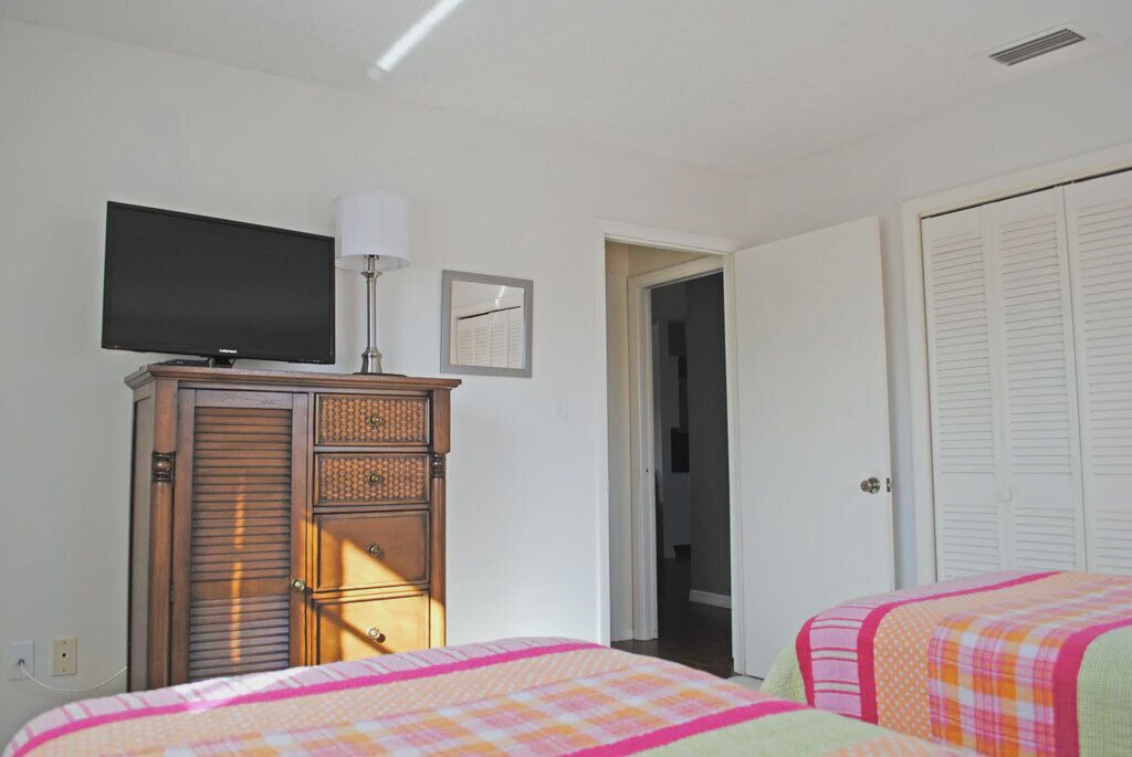 Palm River Estates Condo | North Naples condo, comfortably furnished, in a great location