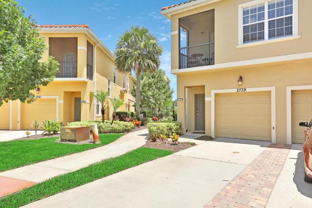 West Kissimmee Apartment | Oakwater Resort