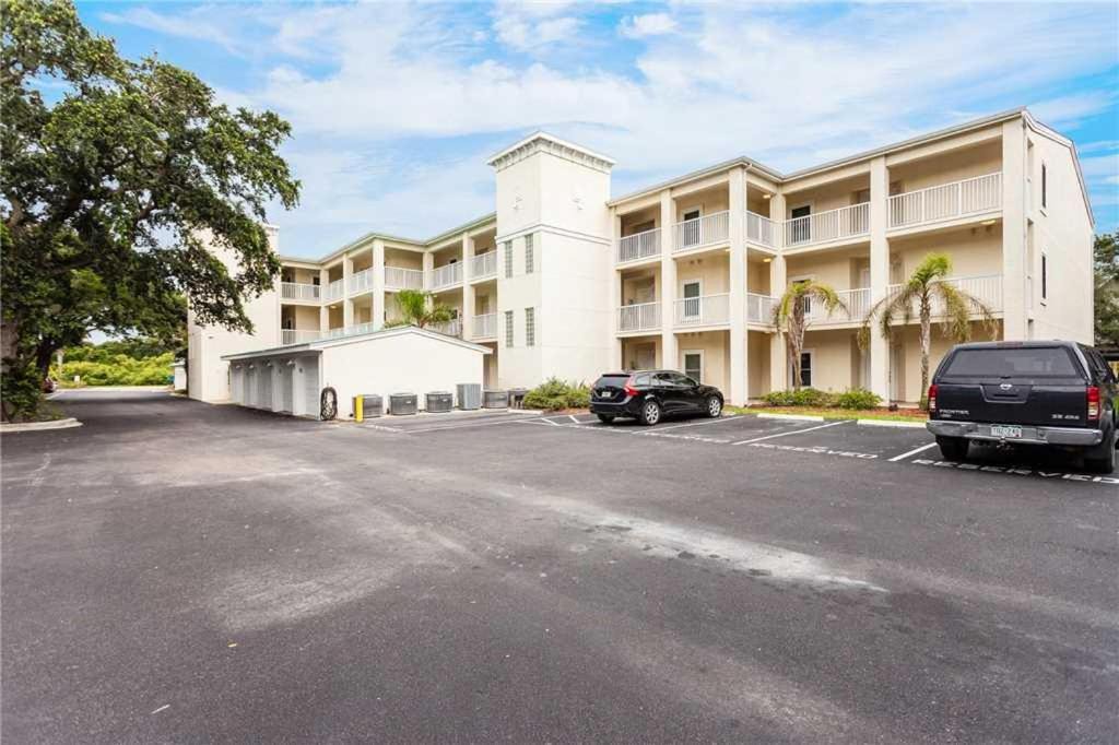 Ocean Reef Apartment | Ocean Reef 305 - Three Bedroom Condo