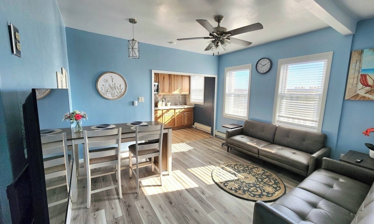 Atlantic City Apartment | Ocean Rendezview- Beach Block! Boardwalk & Fun