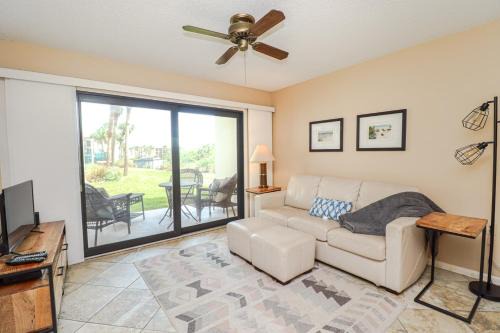 Butler Beach House | Ocean Village Club D16