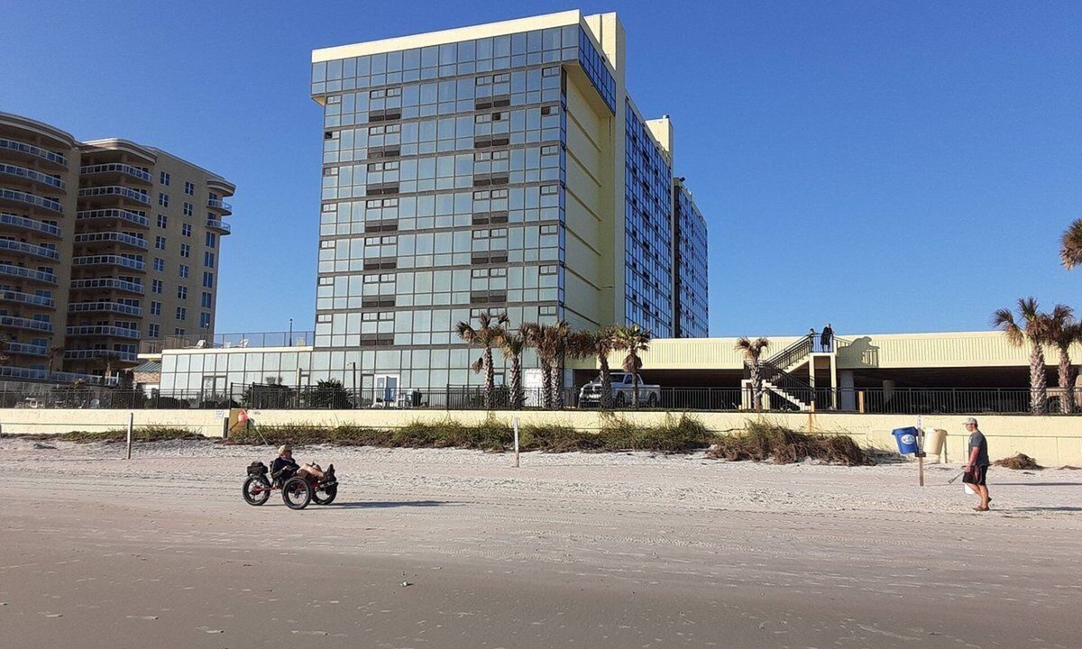 Schulte Park Hotel | OceanBeachCondominium in the World Renowned Daytona Beach.