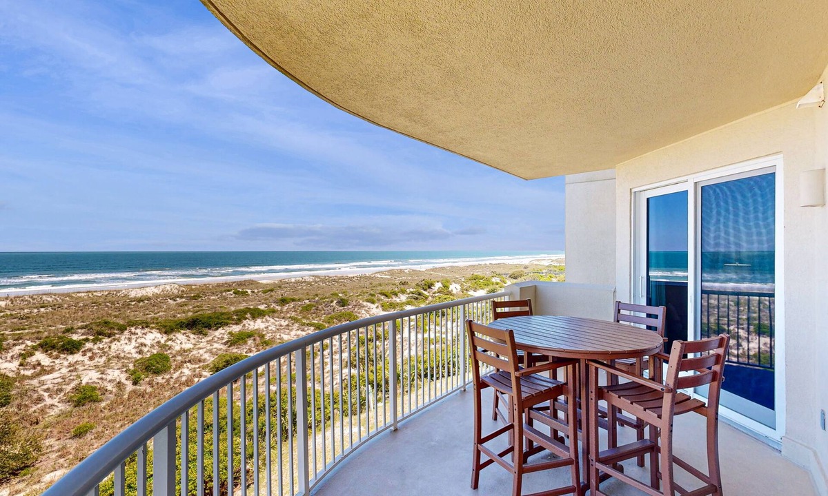 Amelia City Condo | Oceanfront Condo with Great Ocean View, Balcony, Fast WiFi & 2 Shared Pools