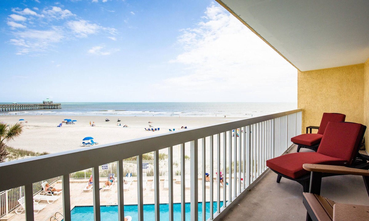 Folly Beach Condo | Oceanfront Escape | Pool & Balcony Overlooking Folly Pier