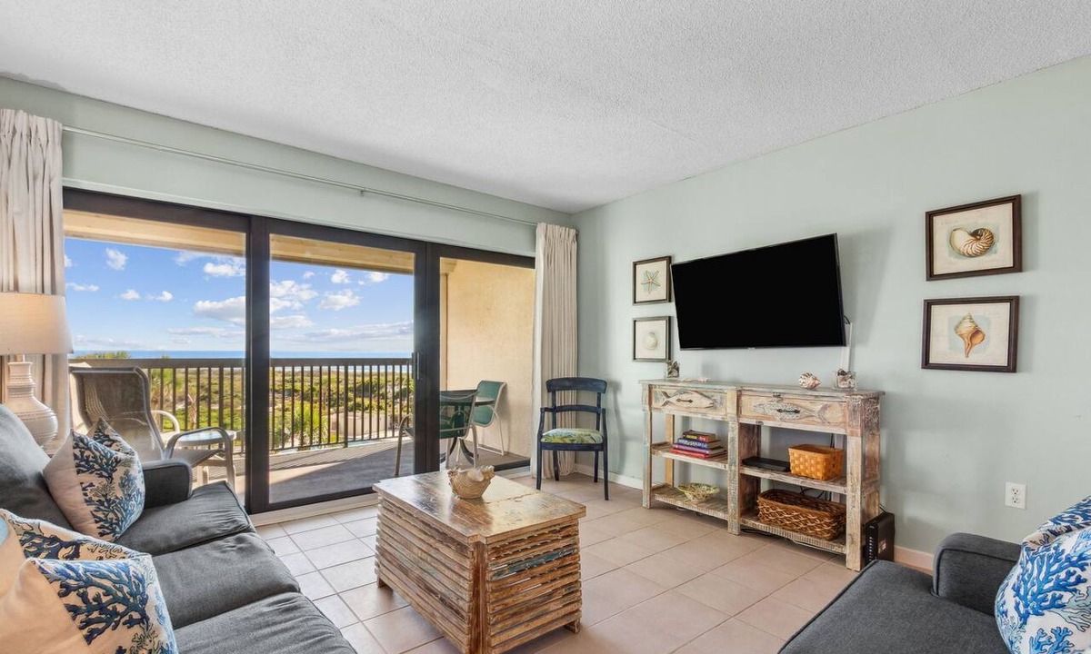 Amelia City Condo | Oceanfront | Pool View | Gorgeously Furnished 3rd Floor Amelia Surf and Racquet Condo
