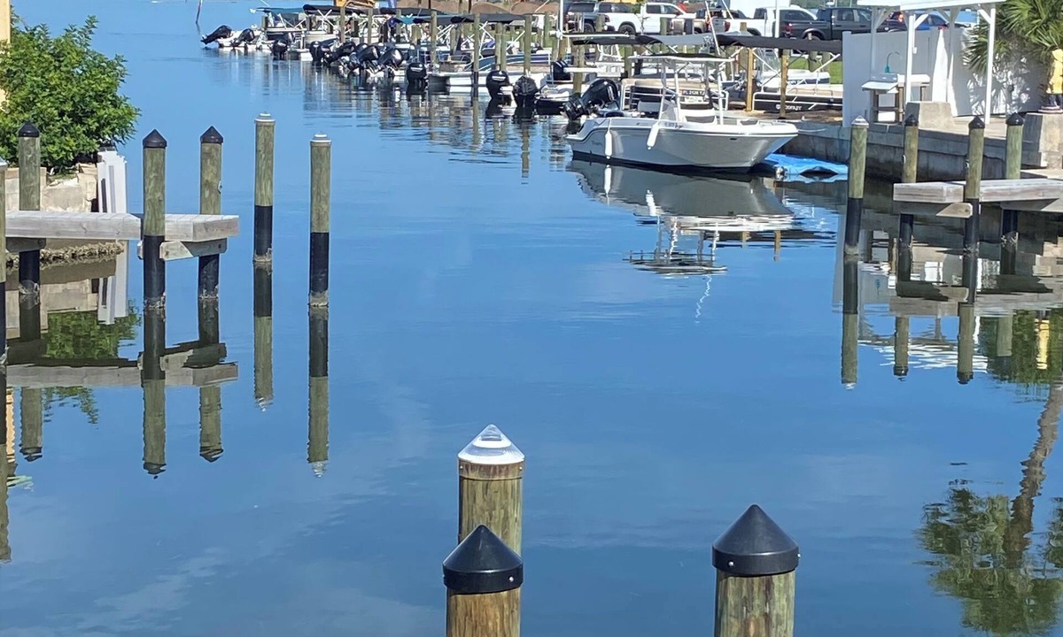 Englewood House | Oceanfront Seasonal home directly on Lemon Bay 1+Bd 1 Bath Bring your boat!