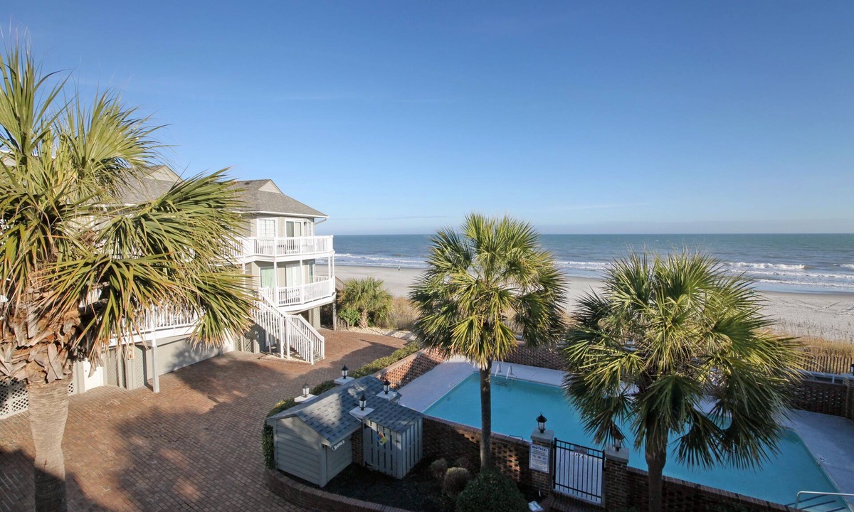 Surfside Beach House | Oceanfront Townhouse with pool, just a few steps from the beach!