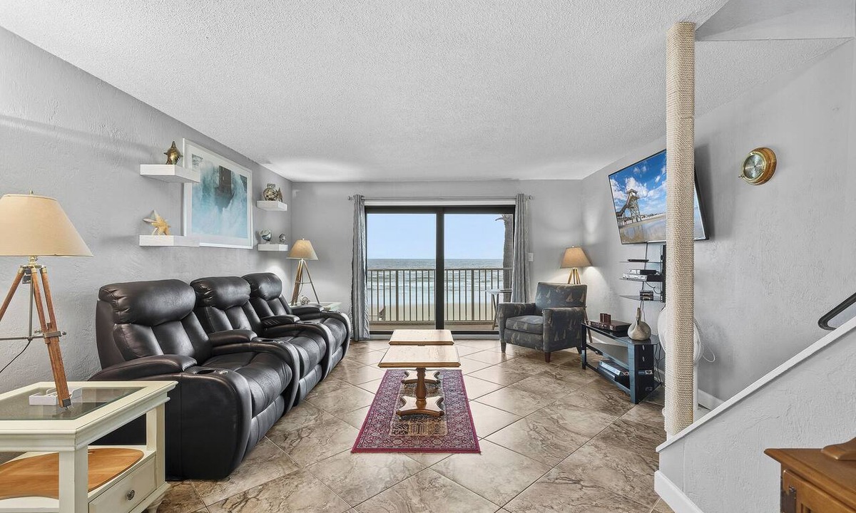 Daytona Beach Shores Condo | ☀️Oceanfront Condo with Incredible Views | Pet Friendly | Zodiac 4☀️