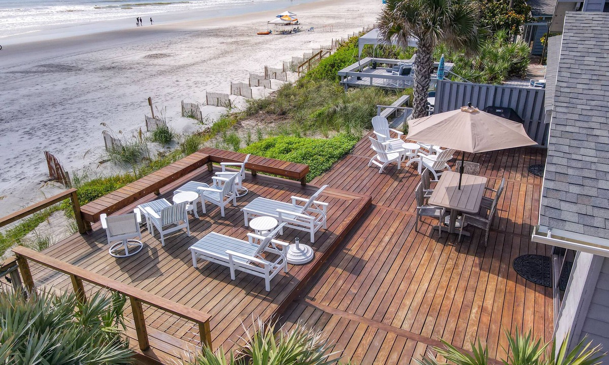 Sea Dunes House | 🌊Oceanfront with Large Sundeck | Pool | Car-Free Beach | Sea Dunes Sandcastle 1A🏖️