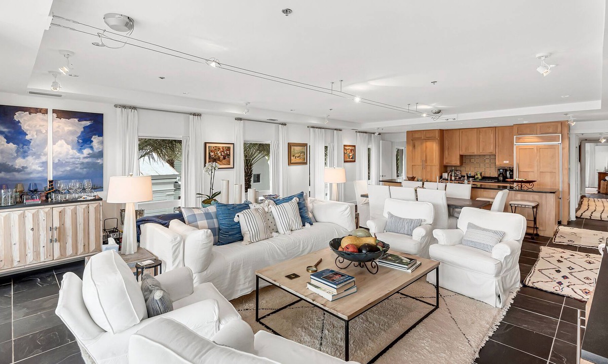 Seaside Condo | On Seaside Square, Gulf Views, 2 Min to Beach, Bikes