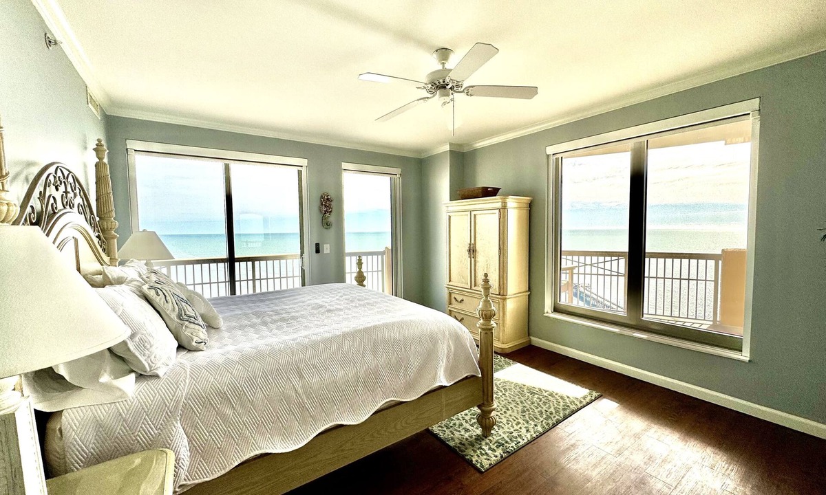 Arcadian Shores Condo | On the Beach! Oceanfront Luxury 4 Bedroom in Margate Tower Panoramic Views!