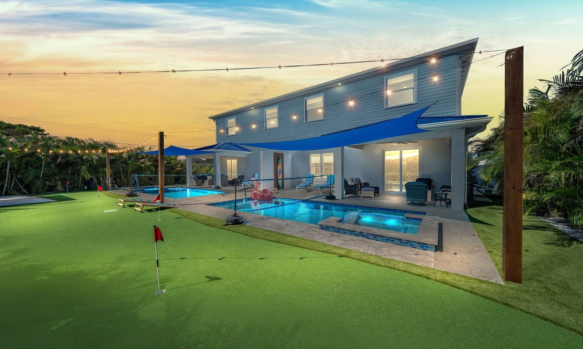 Port Canaveral House | Orbit Oasis 10/10 Heated Pool/Spa En suites Beach Access/Golf coarse