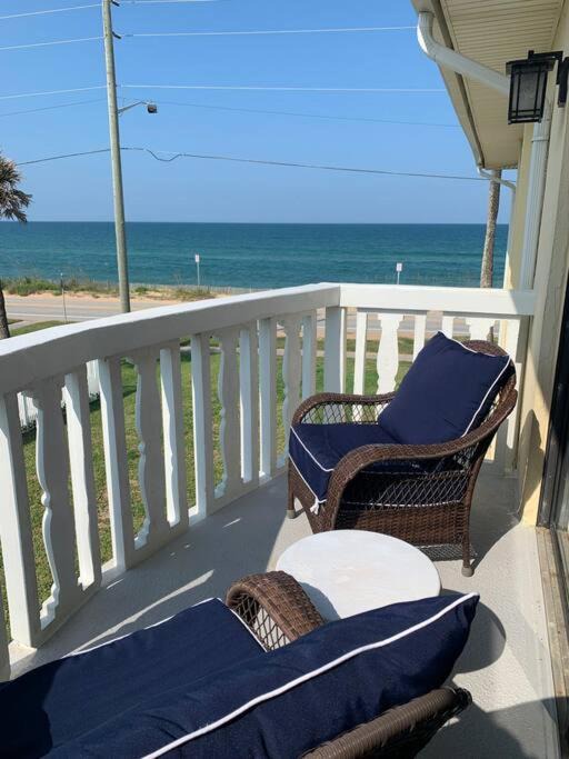 Ormond-by-the-Sea Apartment | Ormond Beach, fun & loving sun!