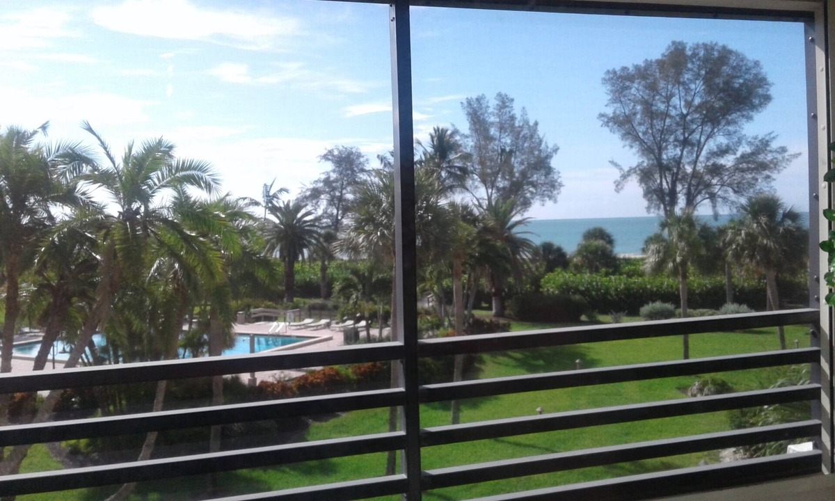 Sanibel Condo | Outstanding Executive Condominium; Gulfside Place; Sanibel